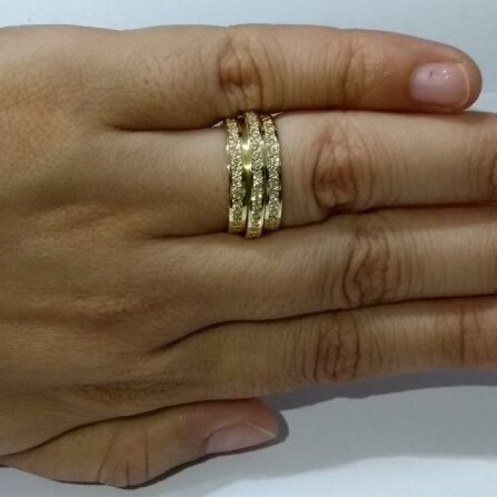 Aliança de noivado ou casamento BELEZA RARA 5mm em ouro 18K - Andrade  Alianças Joias